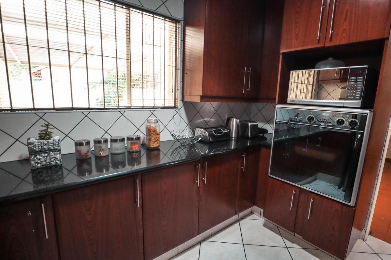 פרטוריה Menlyn Maine: The Exquisite Lunette מראה חיצוני תמונה